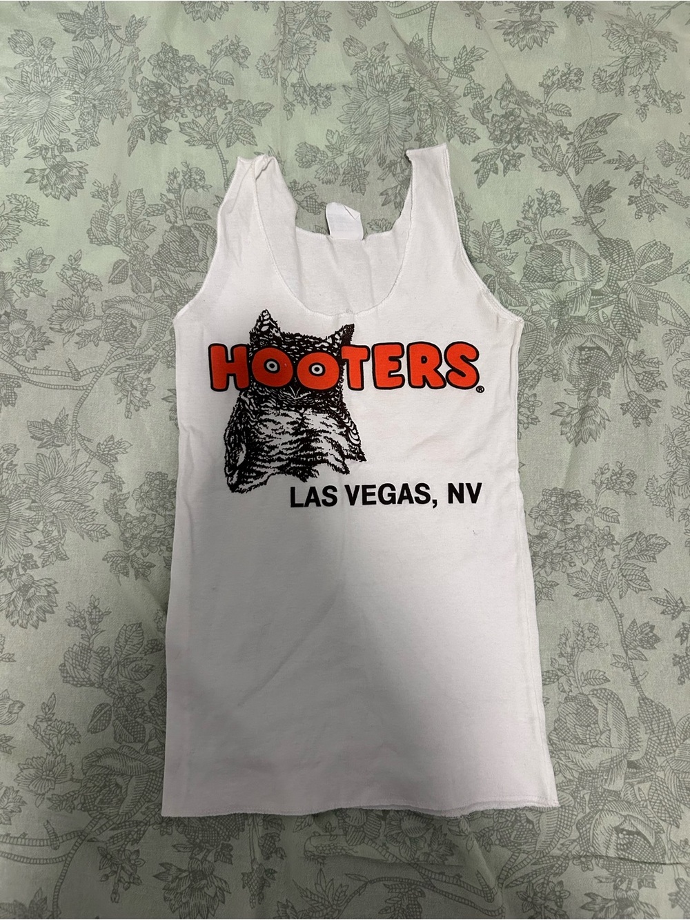 Hooters LV Tank